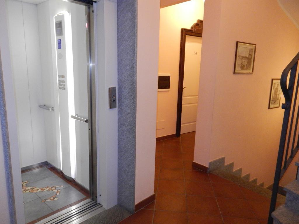 Risthotel Pizzeria Italia Godiasco Exterior foto